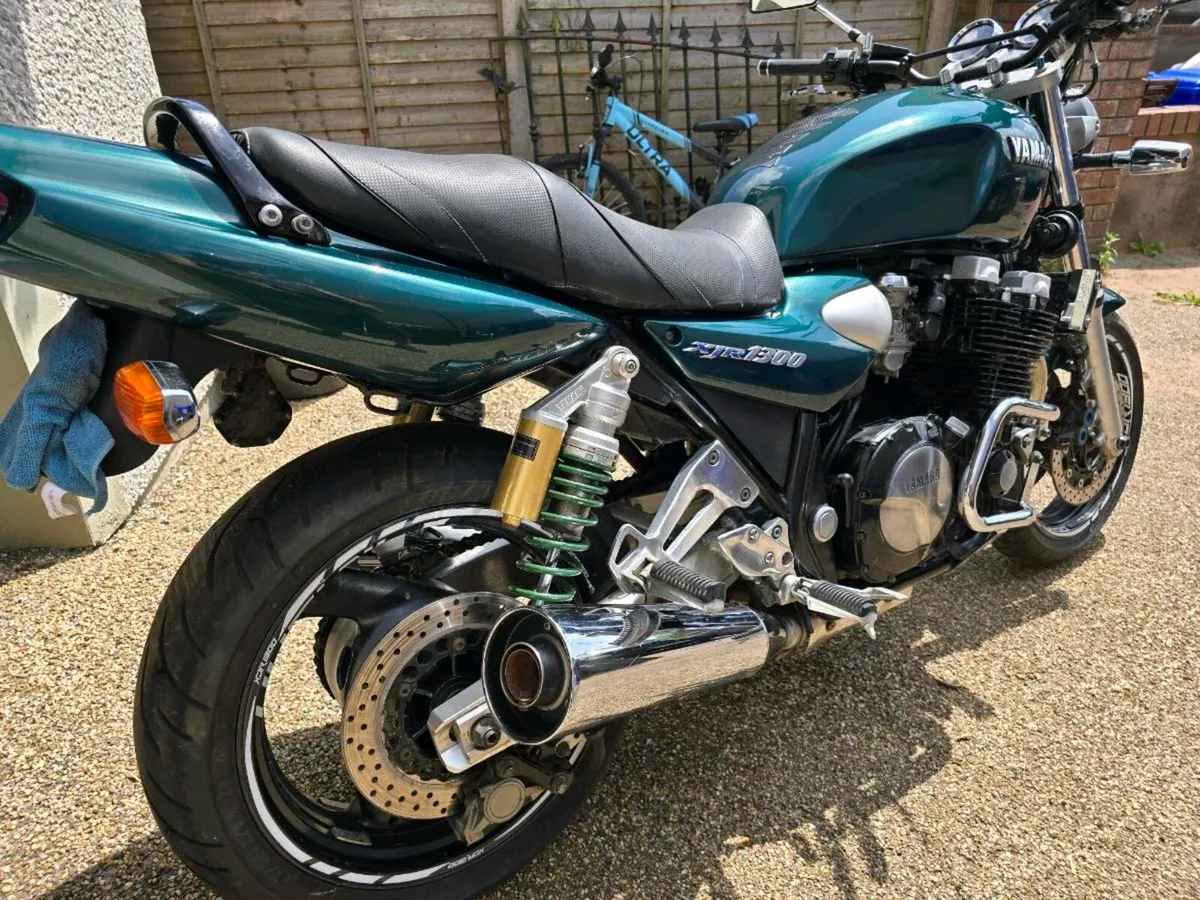 Yamaha xjr1300 - Image 3