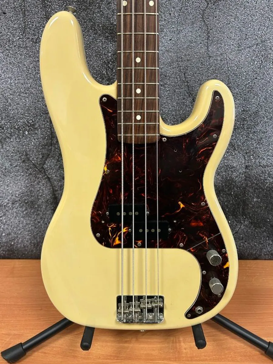 Fernandes Precision Bass Revival Series 1981-1983 - Image 1