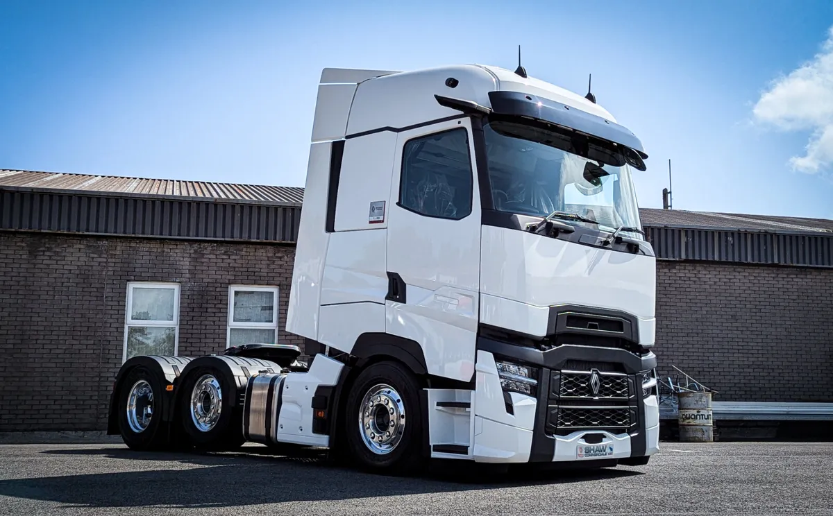 All New Renault T High 520 6X2 In Stock - Image 1