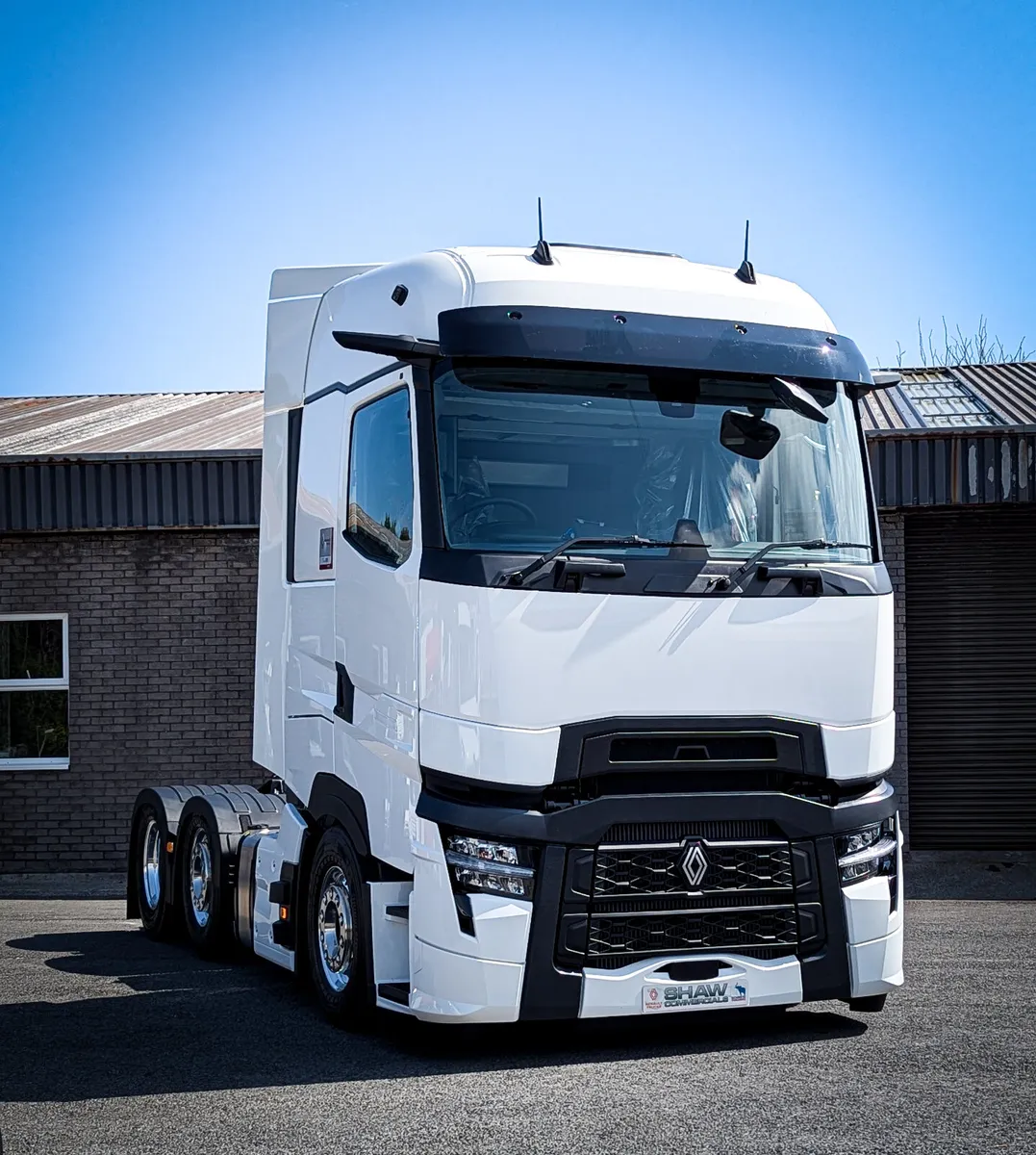 All New Renault T High 520 6X2 In Stock - Image 2