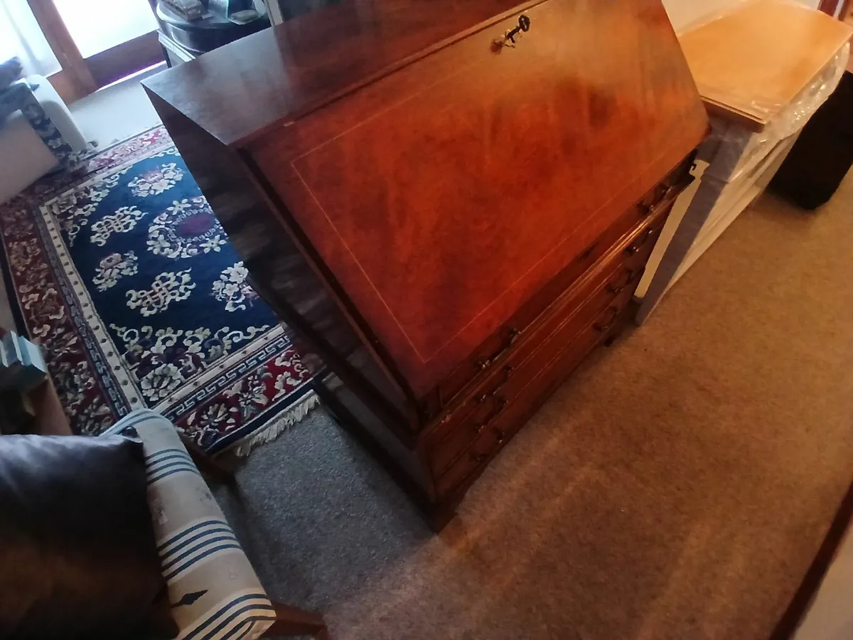 Buro reception desk ...vintage ..delivered - Image 2