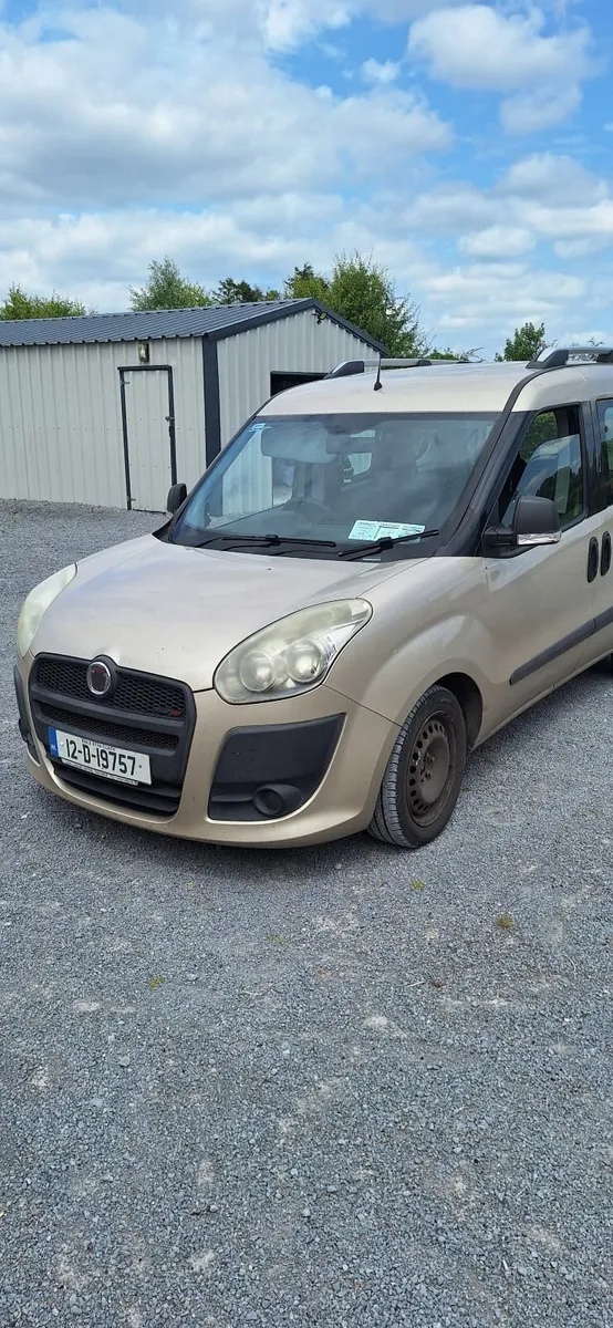 Car - Image 3