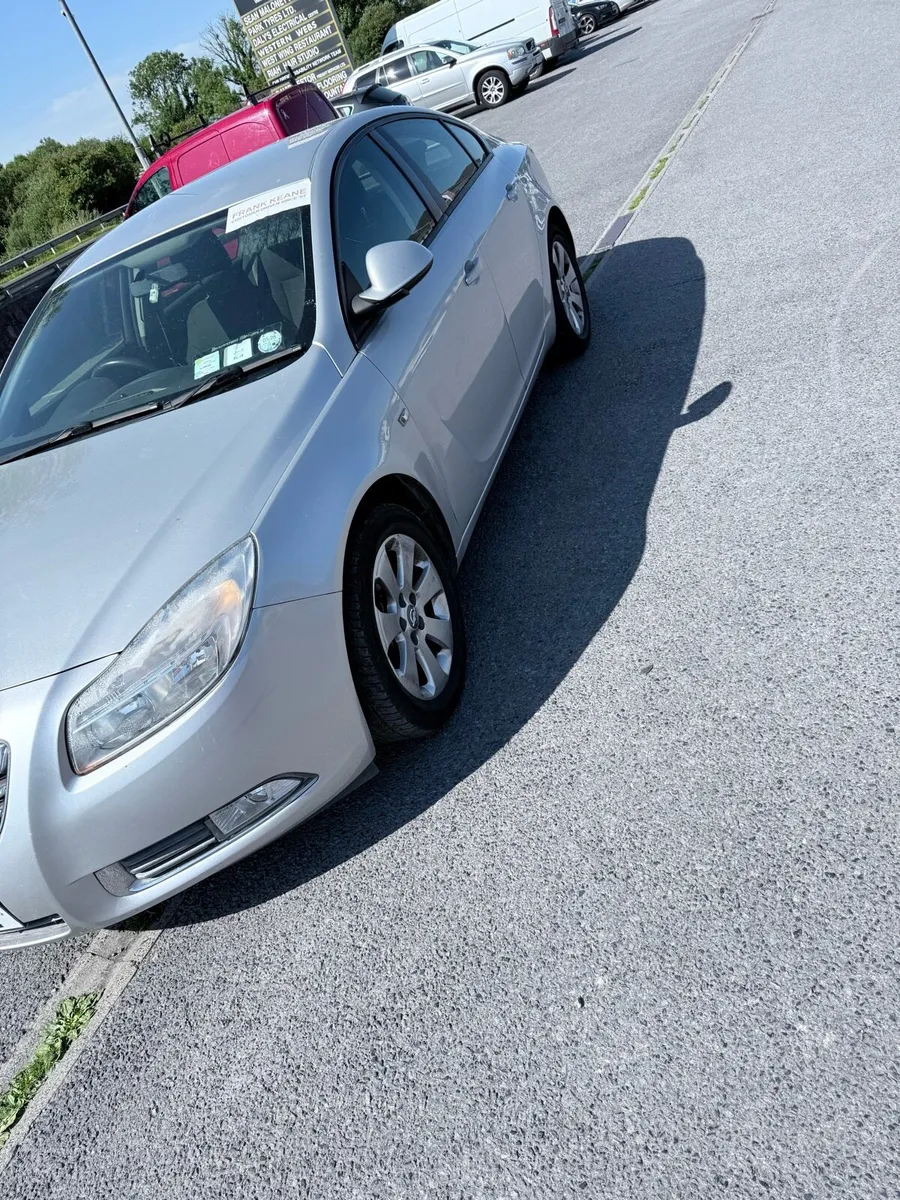 2012 Opel insignia - Image 2