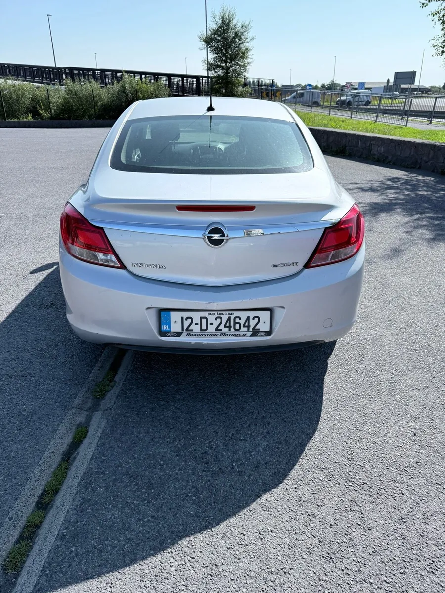 2012 Opel insignia - Image 4
