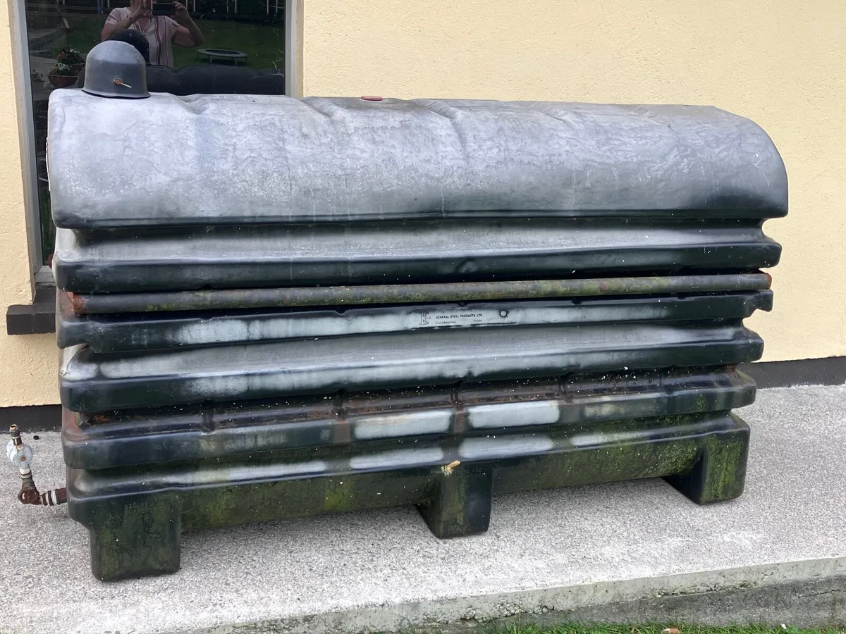 Oil tank (used) - Image 3