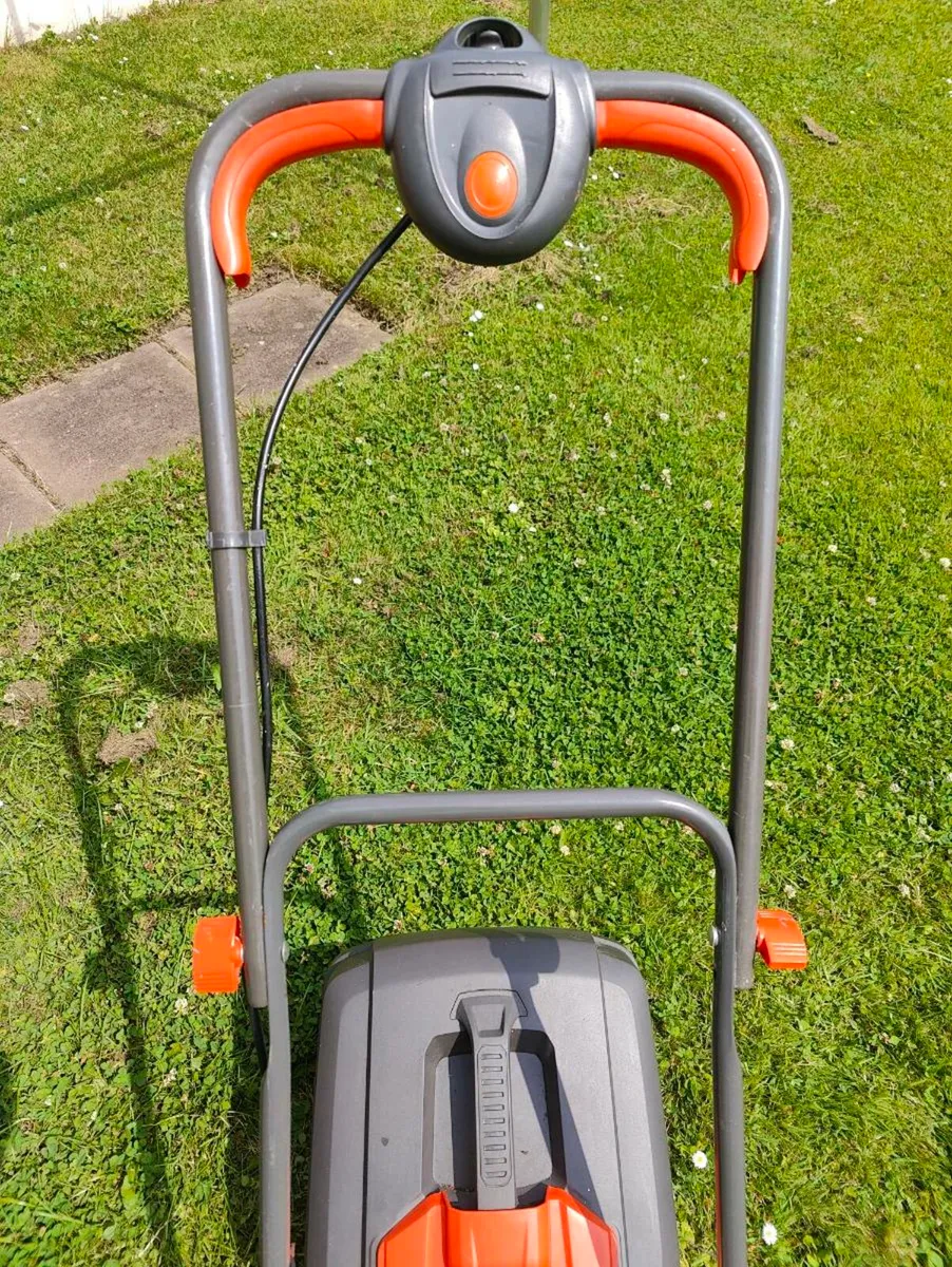 Lawn mower Flymo Mighti-Mo 300LI - Image 3