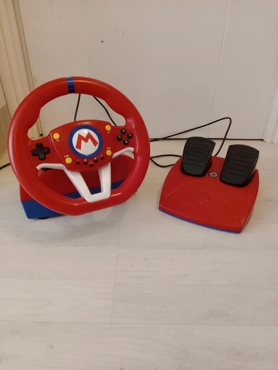 Nintendo Mario Kart racing wheel - Image 1