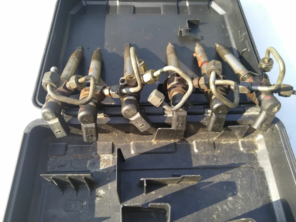 Discovery3 Range Sport 2.7 Tdv6 engine/other parts - Image 4