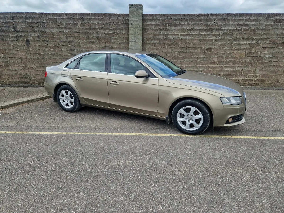 Audi A4 2011 - Image 4