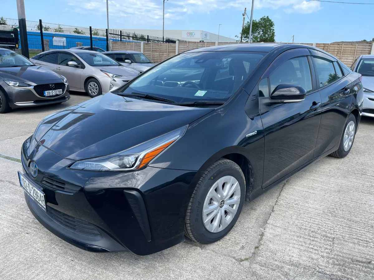 192 Toyota Prius Hybrid 1.8 Automatic 5dr Model - Image 4