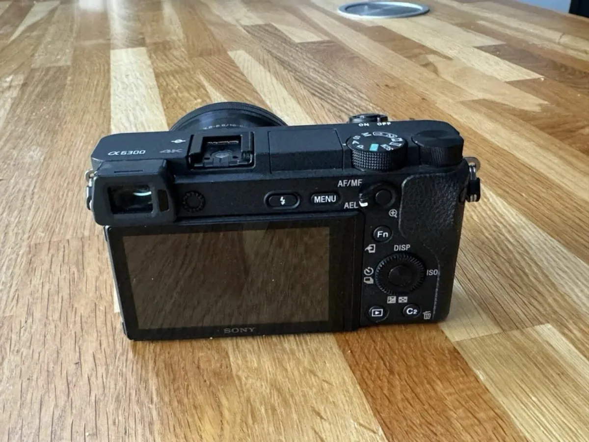 Sony A6300 Mirrorless Camera - Image 4