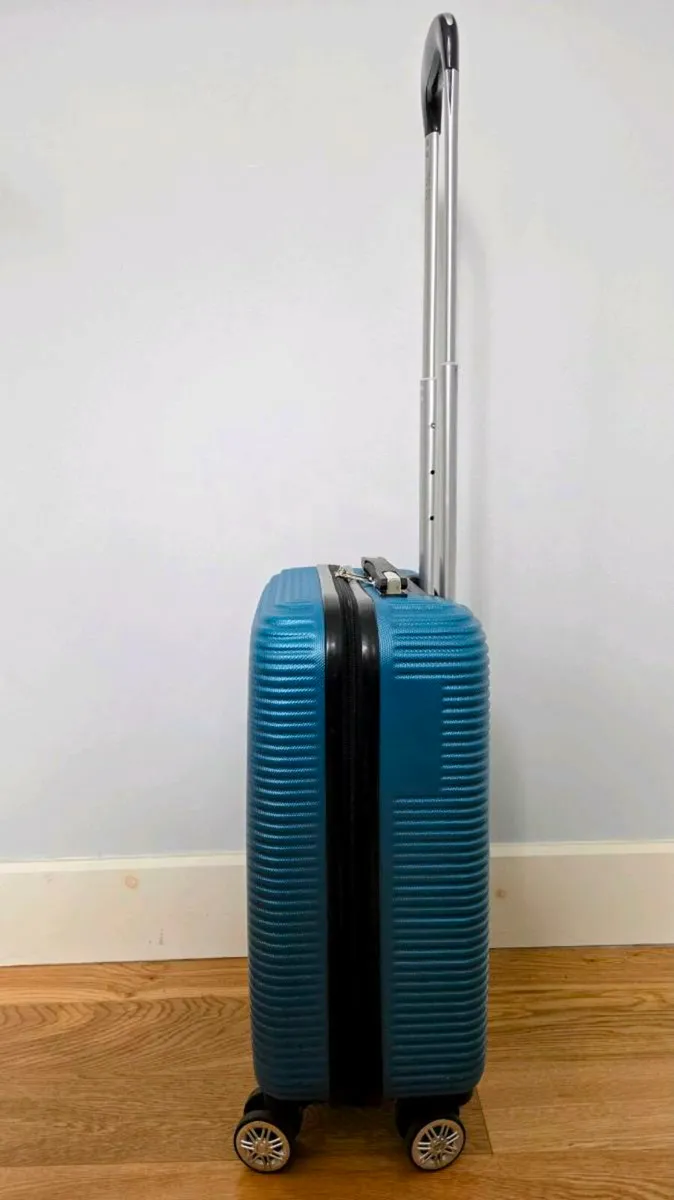 Small Suitcase *Slightly Damaged* - Image 4