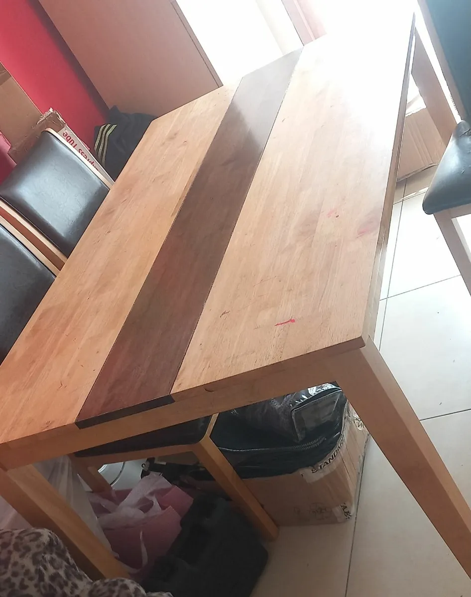 FREE Table and 6 Chairs - Image 2