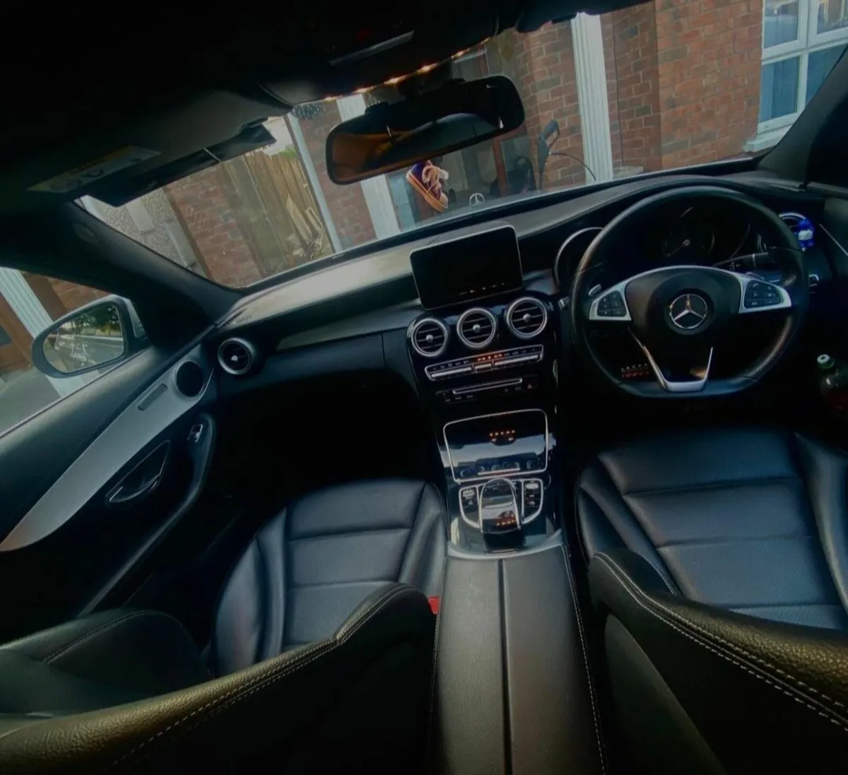 2015 Mercedes-Benz C250 AMG LINE BLUE TEC - Image 2
