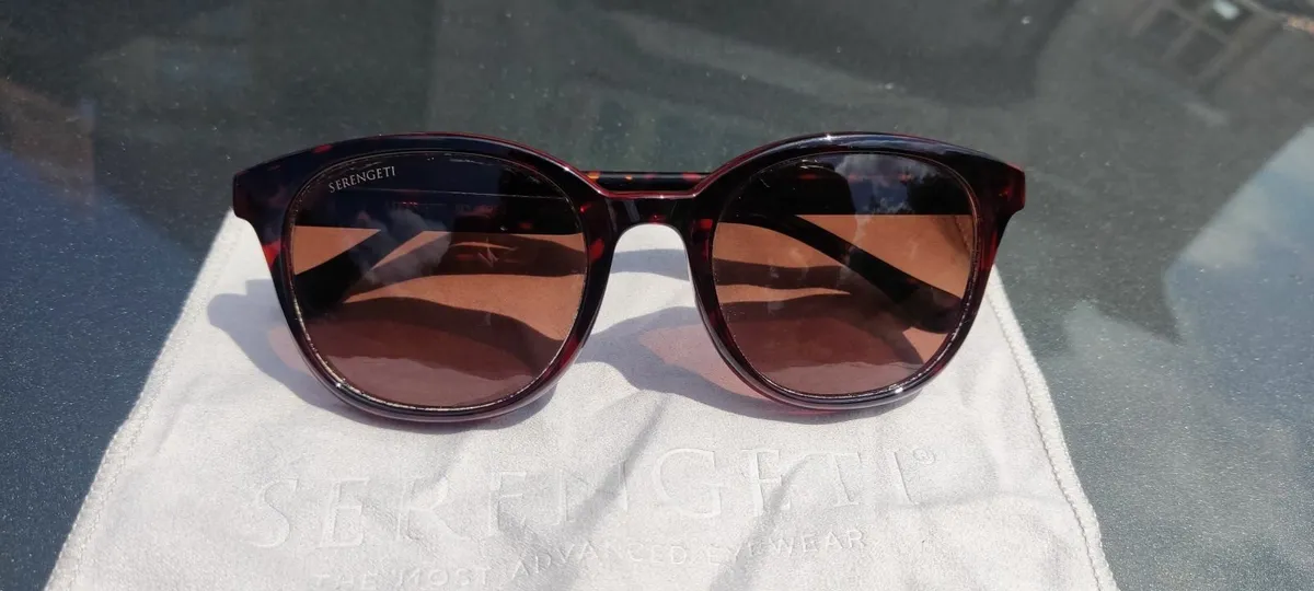 Serengeti Mara Sunglasses - Image 3
