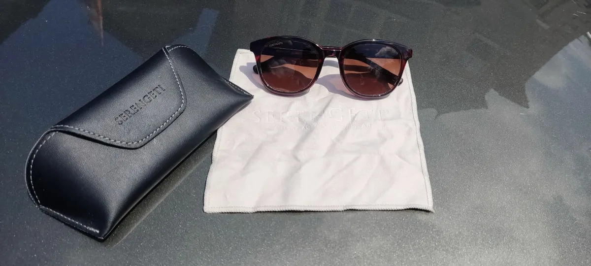 Serengeti Mara Sunglasses - Image 1