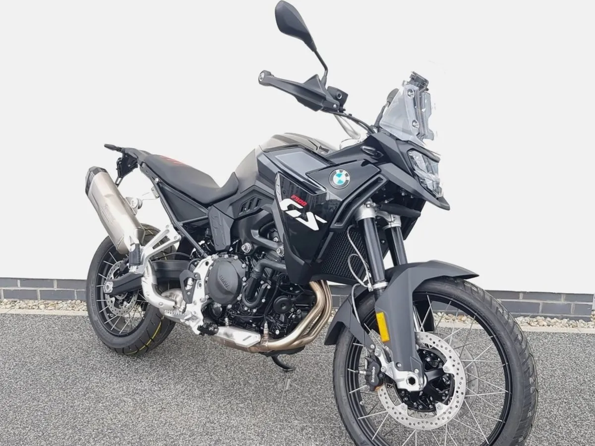 BMW F 900 GS Low Chassis Low Seat. 1.9  Finance - Image 3
