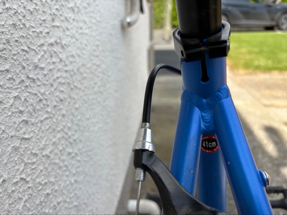 Carrera Zelos Junior Road Bike - Image 2