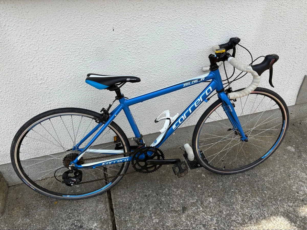 Carrera Zelos Junior Road Bike - Image 1