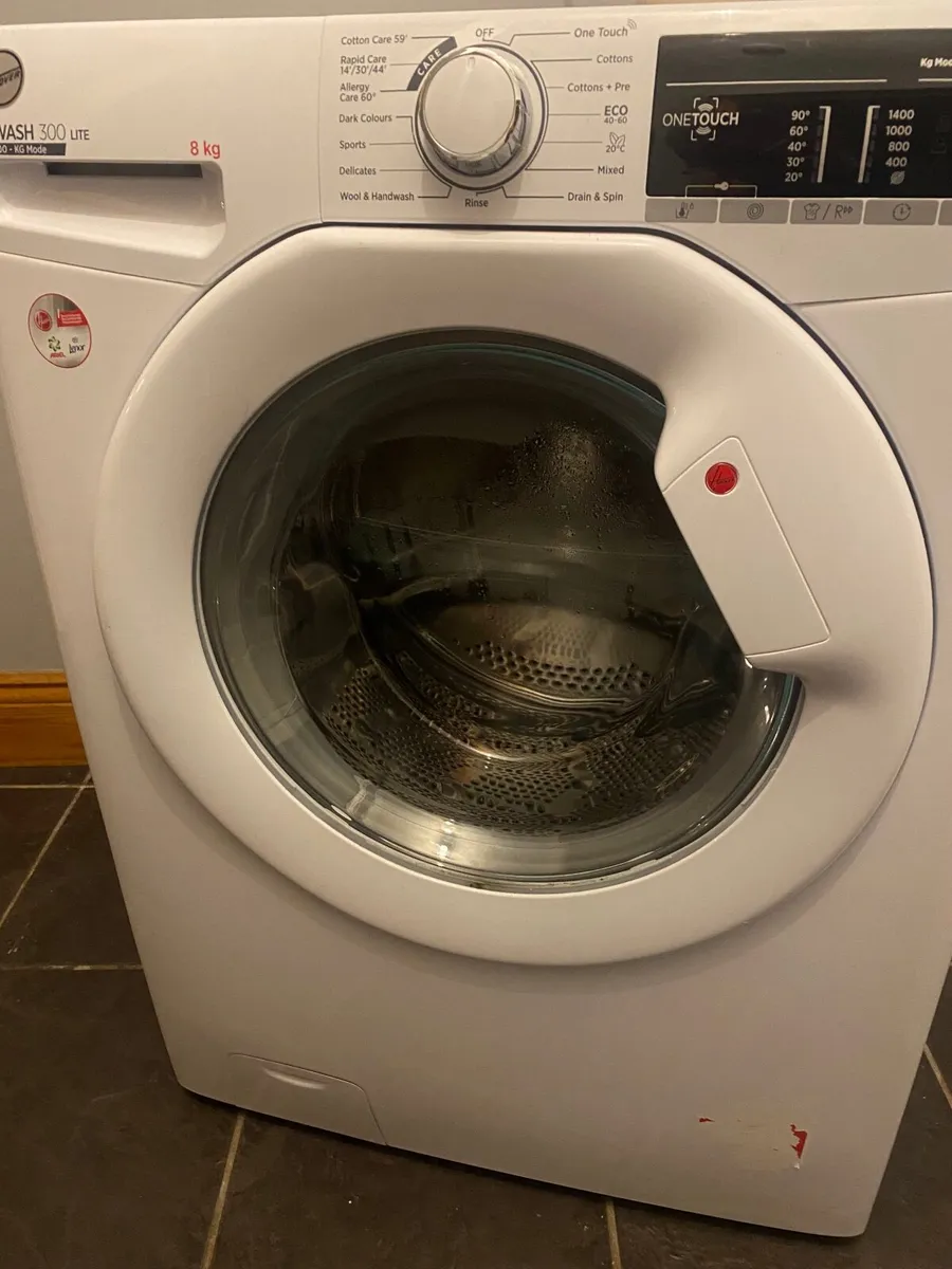 Washing machine - Image 1