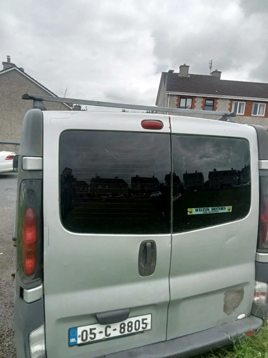 Van - Image 1