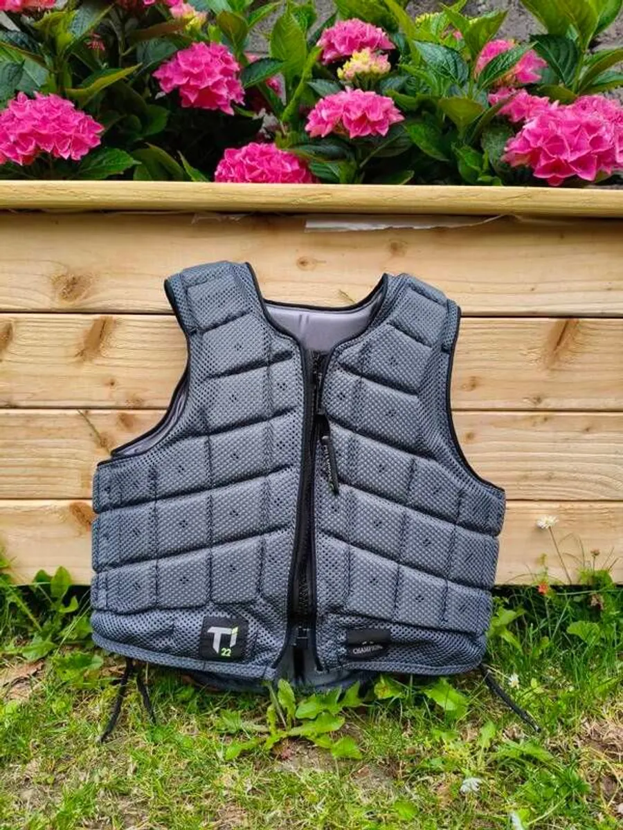 horse riding body protector - Image 2