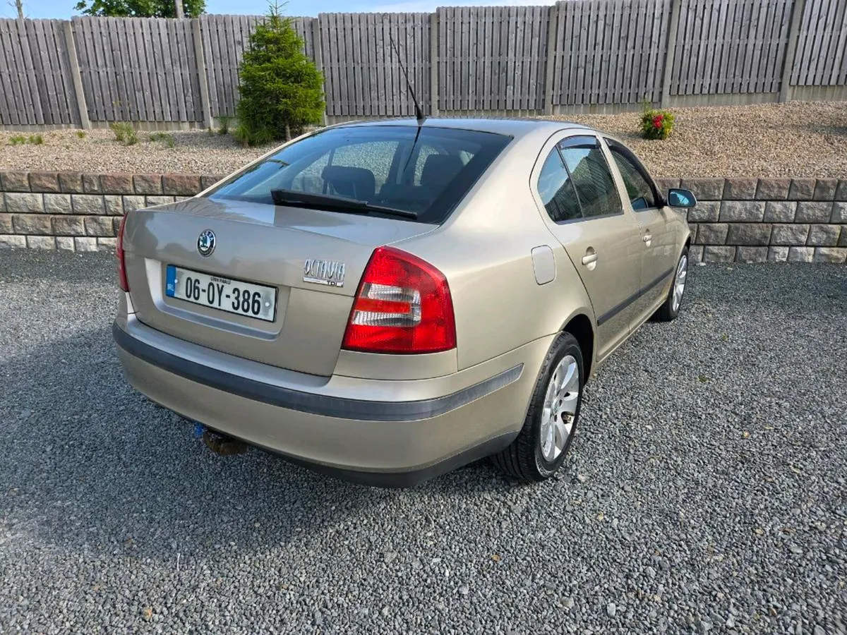 2006 Octavia 1.9 TDI DSG, NCT & tax - Image 4