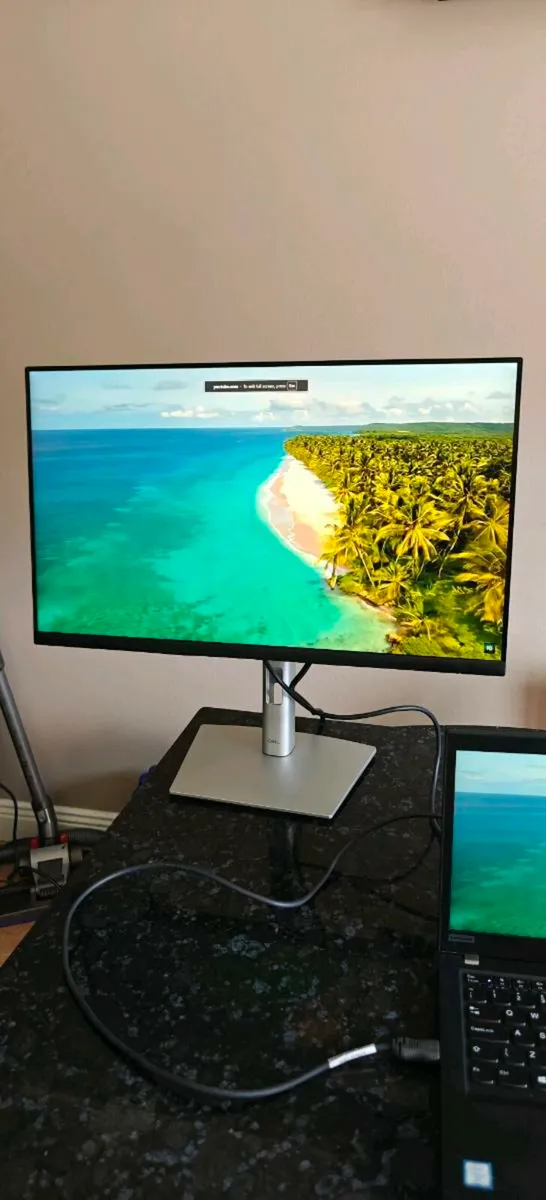 Dell P2422H 24-inch Monitor in very good condition - Image 3