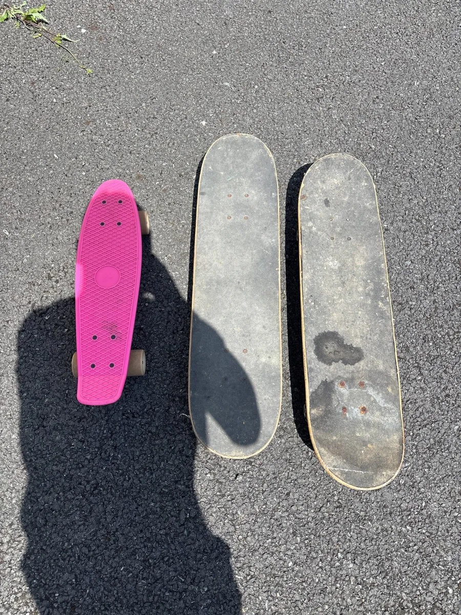 Skate board - Image 2