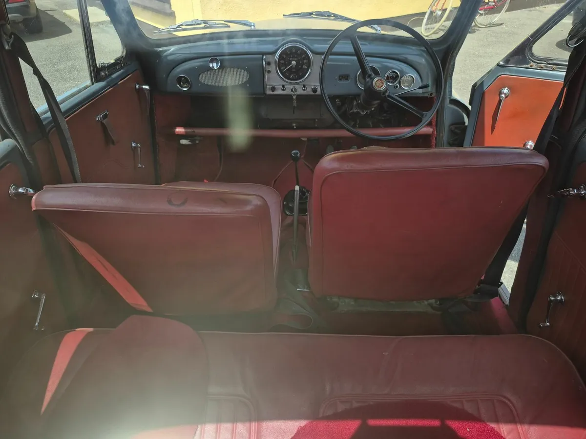 1967 Morris Minor - Image 3