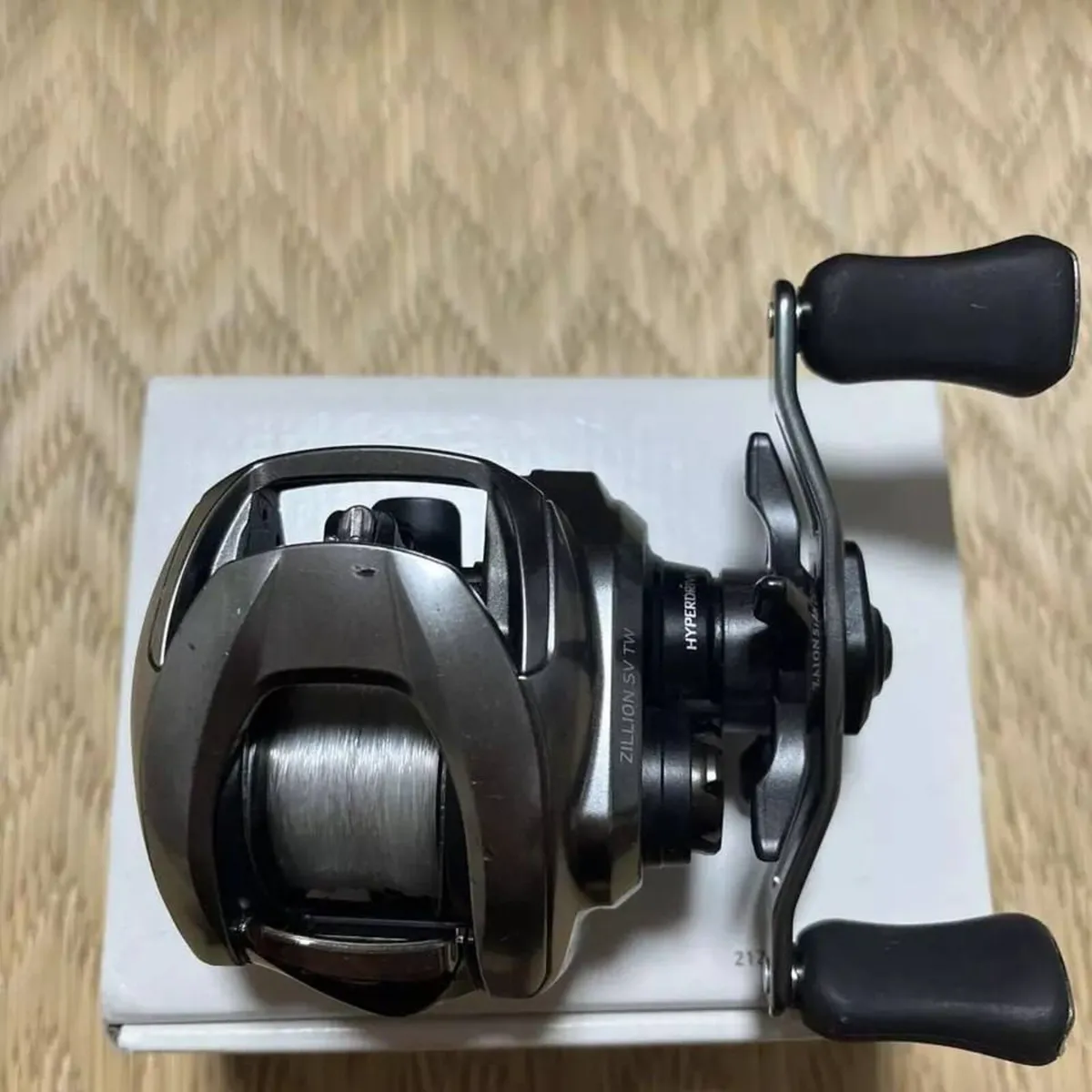 Daiwa Zillion SV TW 1000XHL Like New Full set - Image 2