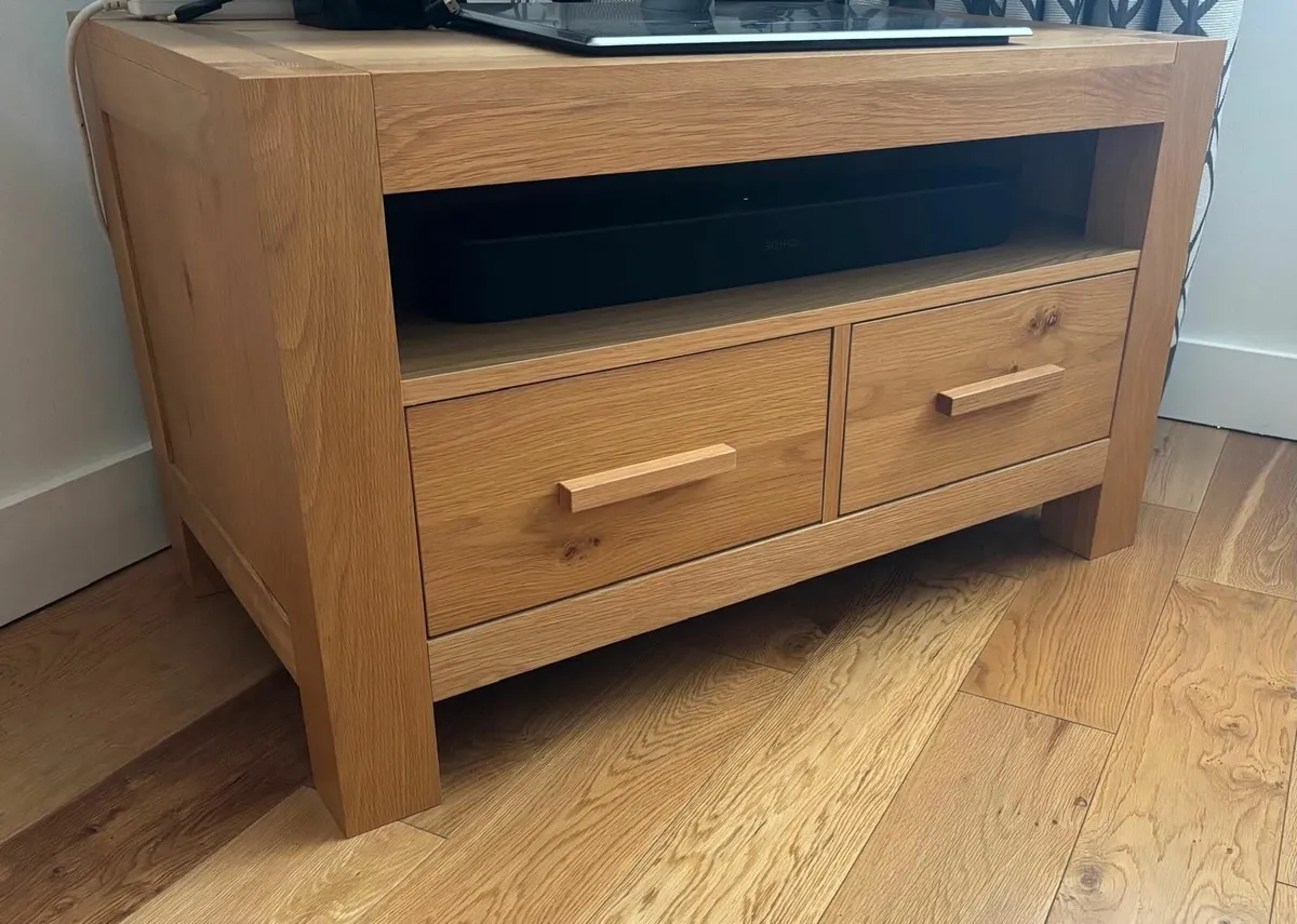 Oak TV Unit - Image 2
