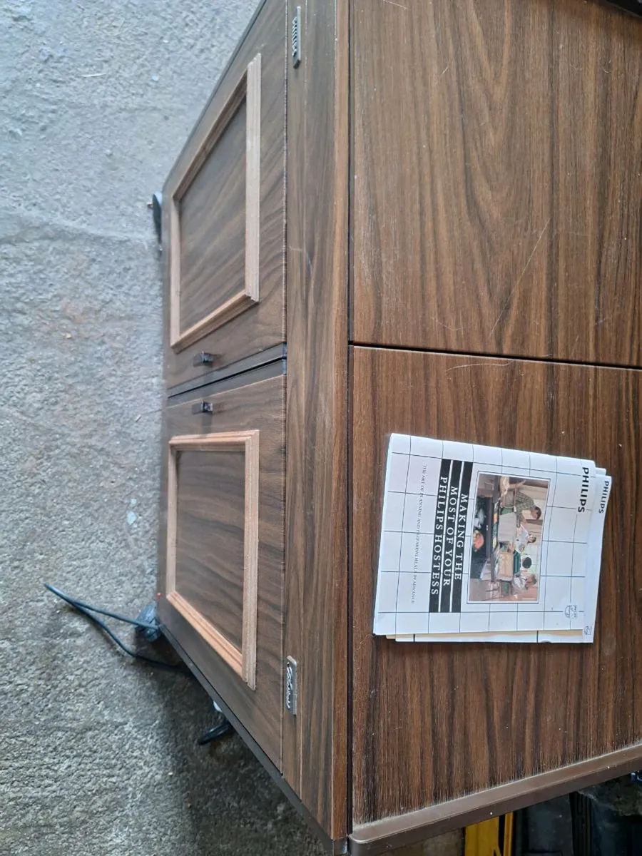 Philips Hostess Trolly - Image 4