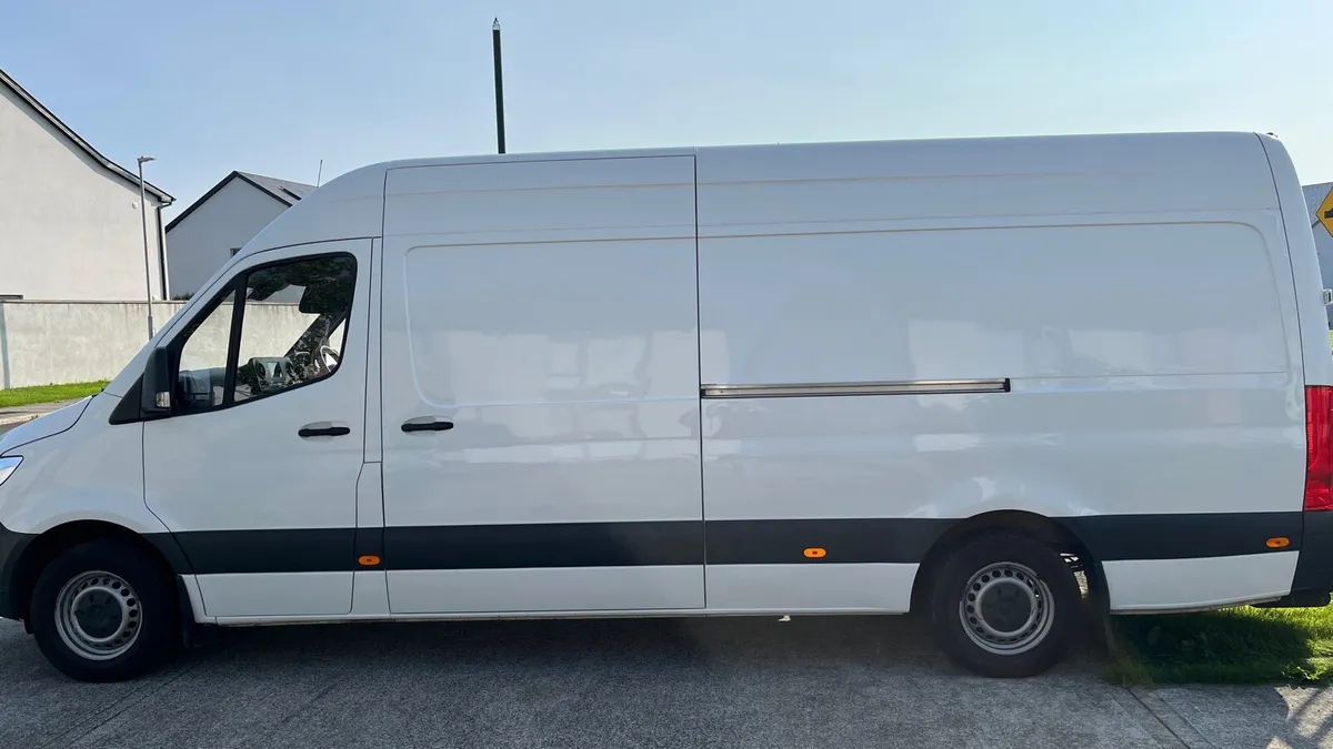 Mercedes Sprinter. - Image 3