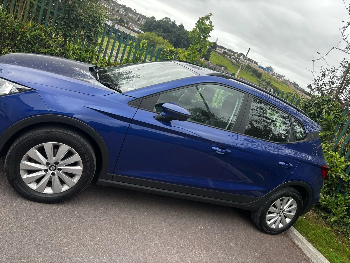 Car - Image 4