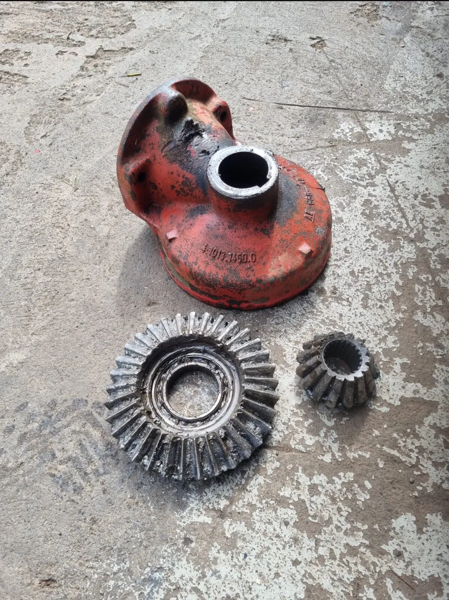 Looking for Parts Lely Rotonde 510 CD Rake - Image 2
