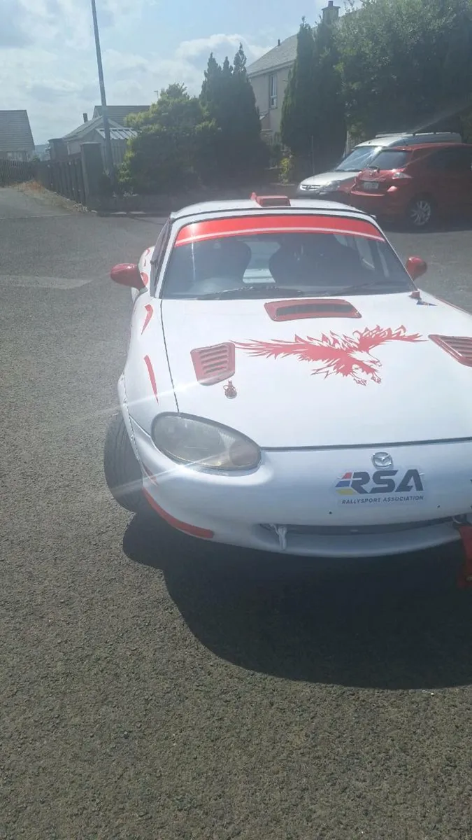 Masda mx 5 track day car - Image 2