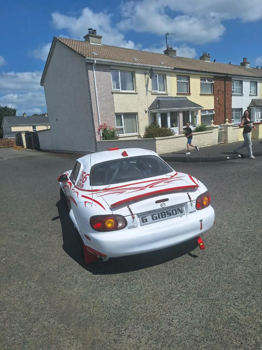 Masda mx 5 track day car - Image 4