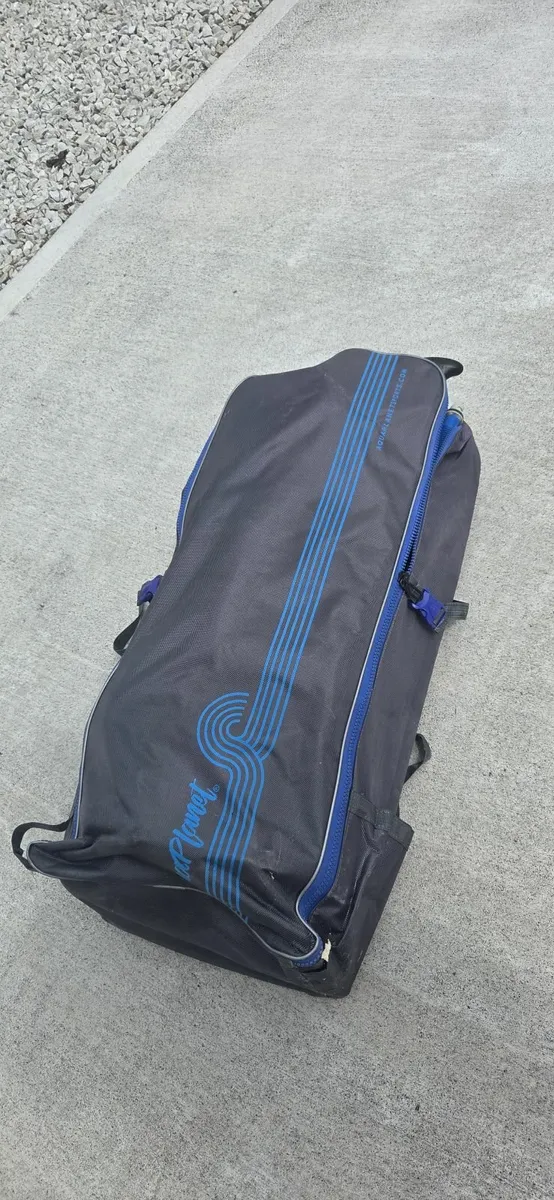 Inflatable Stand Up Paddle Board Kit - Image 3