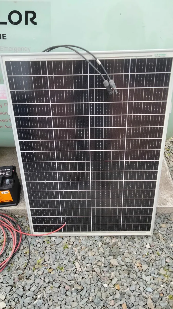 Solar Panel, charge controller & leisure batteries - Image 1