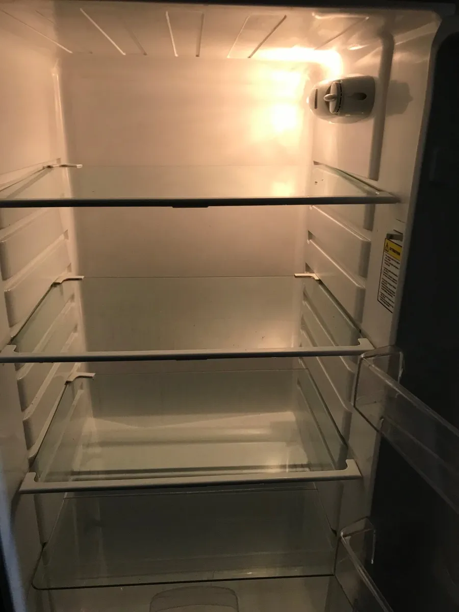 Fridge freezer - Image 2
