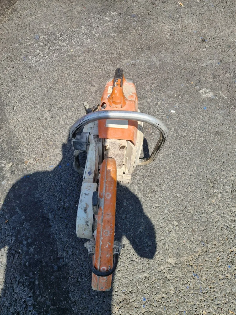 Nice sthil consaw in good condition works fine any - Image 4