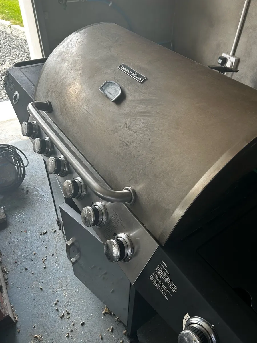 Master Cook Gas BBQ - Free - Image 1