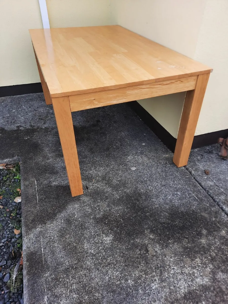 Kitchen table - Image 3