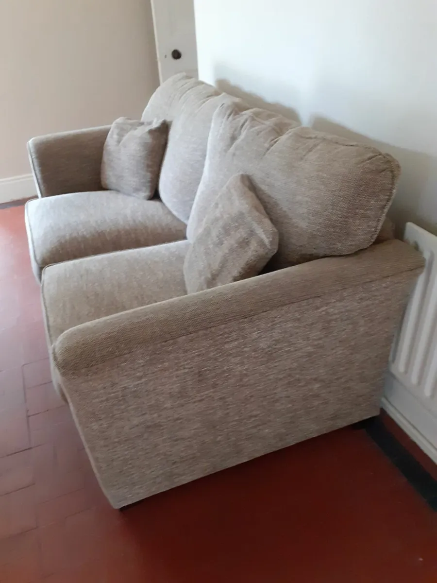 Couch - Image 1