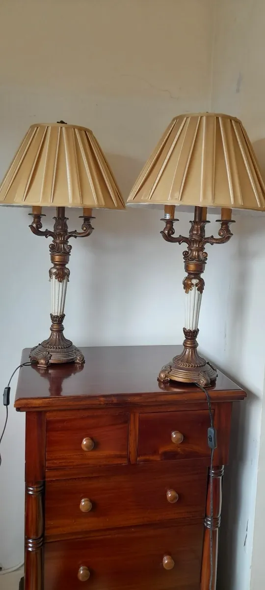 Pair of lamps - Image 4