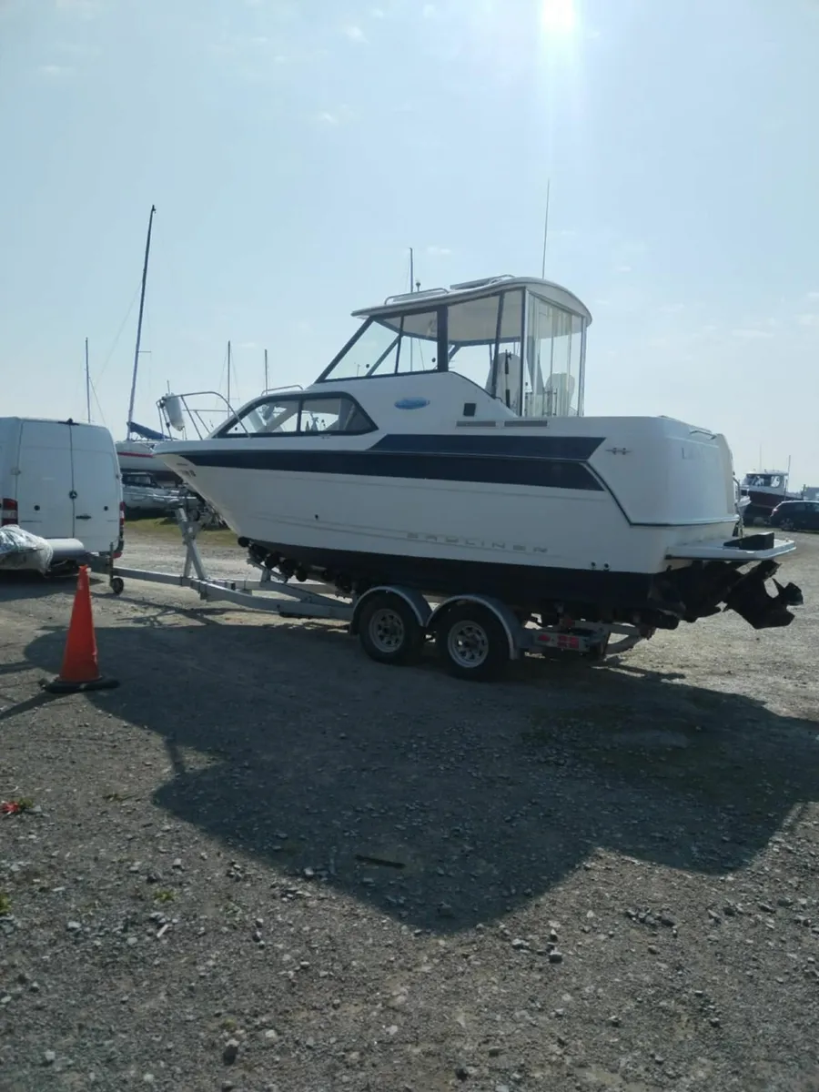 2004 Bayliner diesel - Image 4