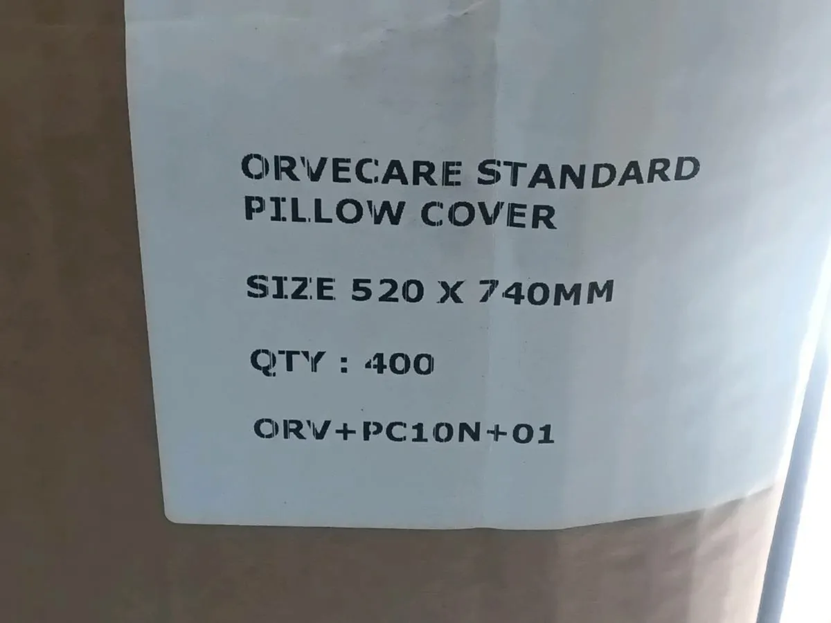 Disposable Pillow Protector Cover box x1 - Image 3