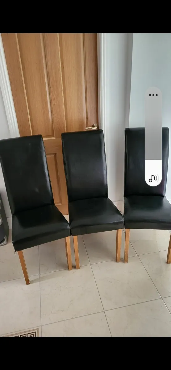 Dining chairs - Image 2