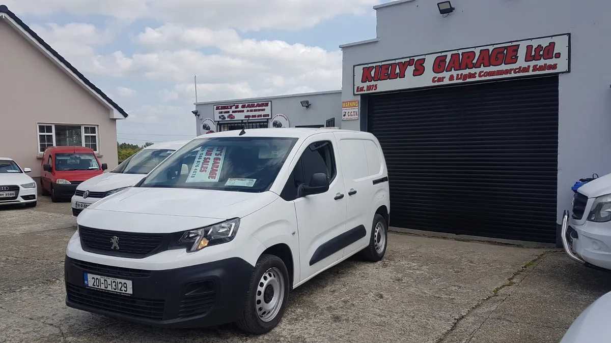 Peugeot Partner 201D MINT CITY VAN VAT INVOICE - Image 3